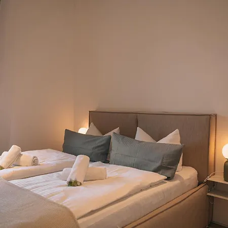 Apartment Rr - Penthouse - Luxe 105 Qm - - Wifi Magdeburg