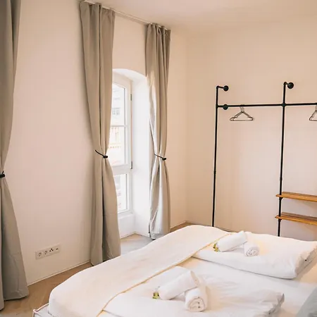 Rr - Penthouse - Luxe 105 Qm - - Wifi Lägenhet *