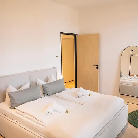 Apartment Rr - Penthouse - Luxe 105 Qm - - Wifi Magdeburg
