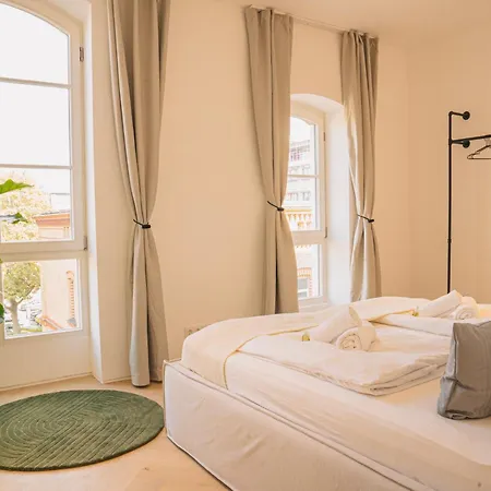 Rr - Penthouse - Luxe 105 Qm - - Wifi Lägenhet