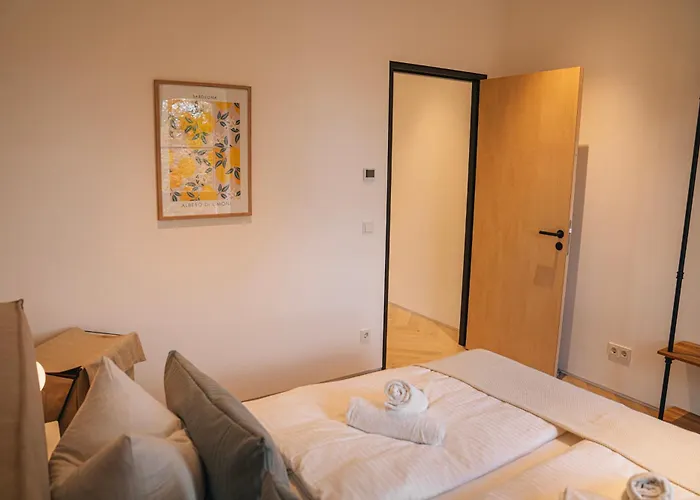 Apartman Rr - Penthouse - Luxe 105 Qm - - Wifi *